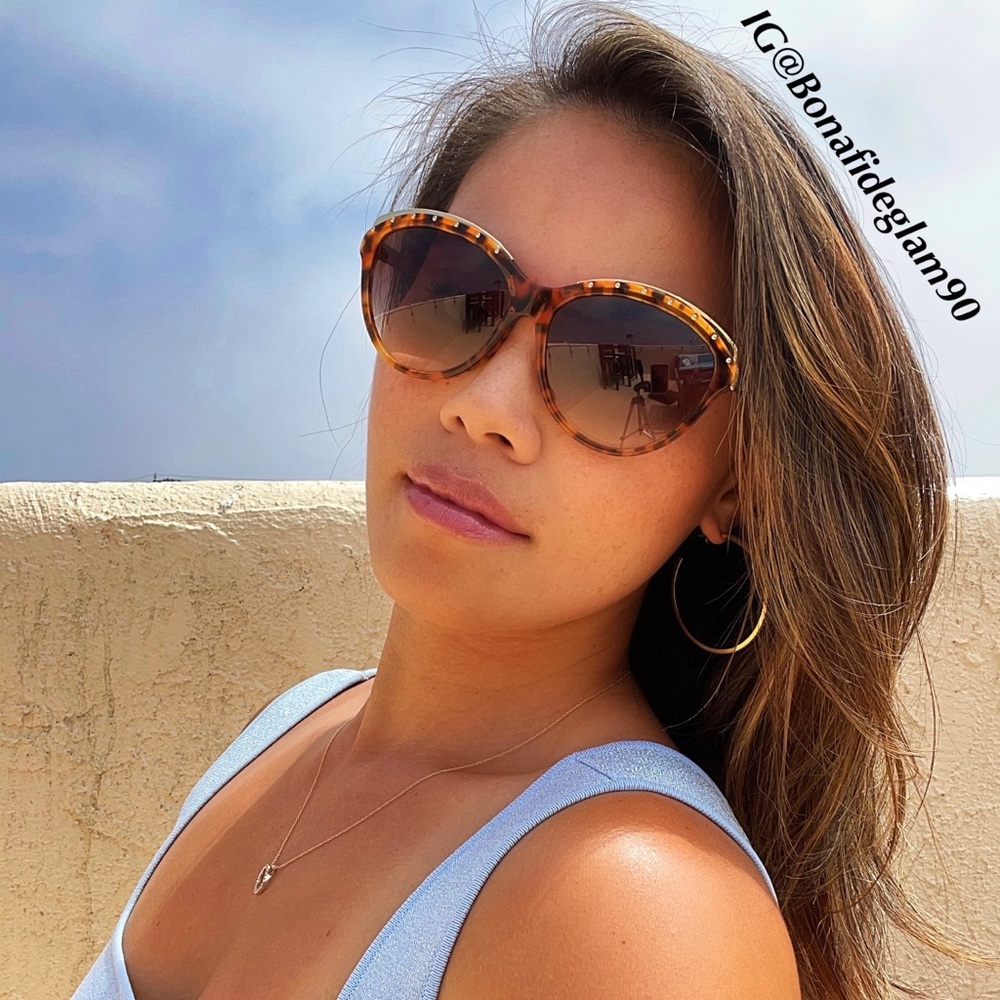 Alexander McQueen women’s AMQ 4241/S tortoise Havana gold cat-eye sunglasses - Picture 16 of 16